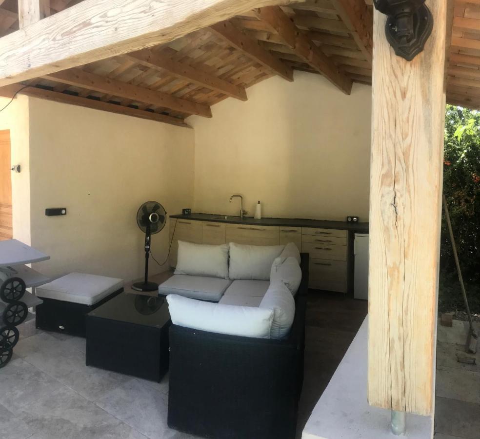 Bédarrides Chambres D Hotes De Charme Dans Mas La Souvine Du 17Eme, Chambres Climatisees المظهر الخارجي الصورة